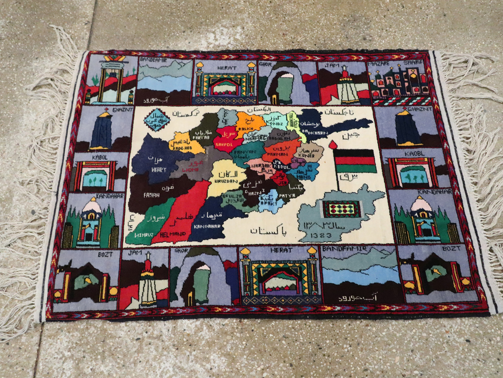 Vintage Turkish Pictorial Map Rug, No.30312 - Galerie Shabab
