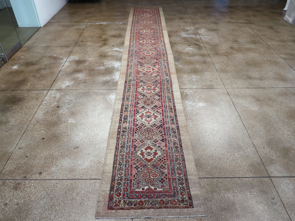 Vintage Persian Serab Long Runner, No.30316 - Galerie Shabab