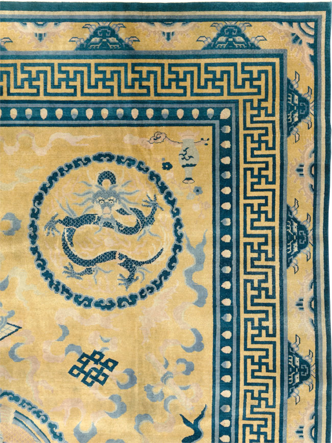 Antique Chinese Dragon Peking Large Room Size Carpet, No.30321 - Galerie Shabab