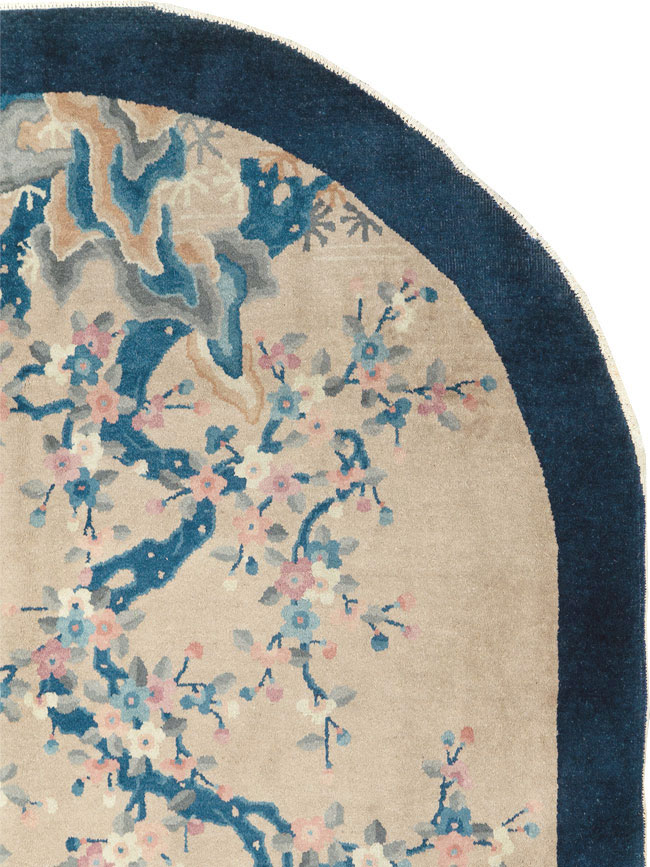 Vintage Chinese Art Deco Oval Accent Rug, No.30350 - Galerie Shabab