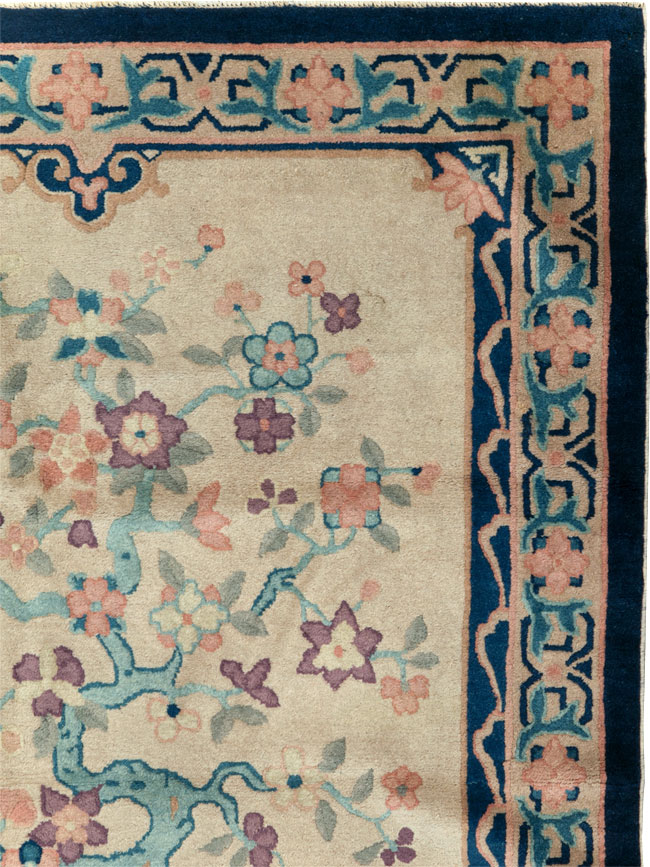 Vintage Chinese Art Deco Accent Rug, No.30362 - Galerie Shabab