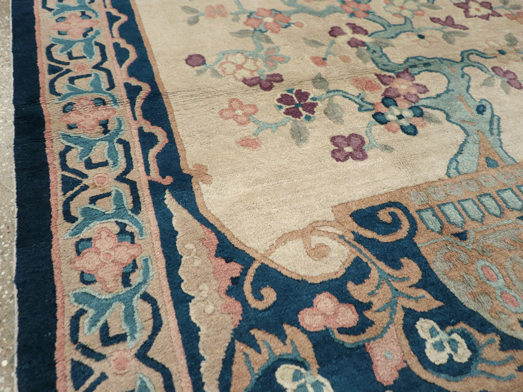 Vintage Chinese Art Deco Accent Rug, No.30362 - Galerie Shabab