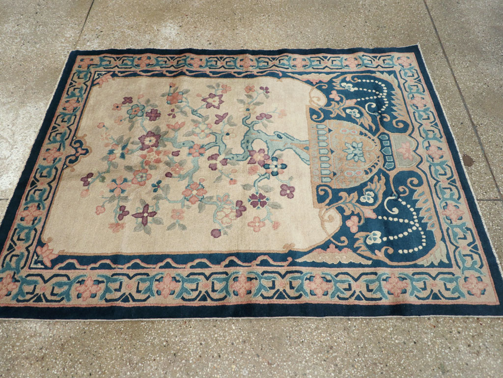 Vintage Chinese Art Deco Accent Rug, No.30362 - Galerie Shabab