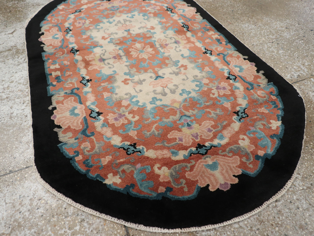 Round Oval Vintage Chinese Art Deco Accent Rug, No.30364 - Galerie Shabab