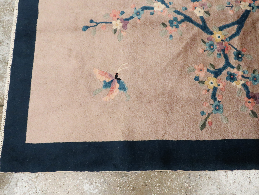 Mid-20th Century Handmade Chinese Art Deco Accent Rug, No.30369 - Galerie Shabab