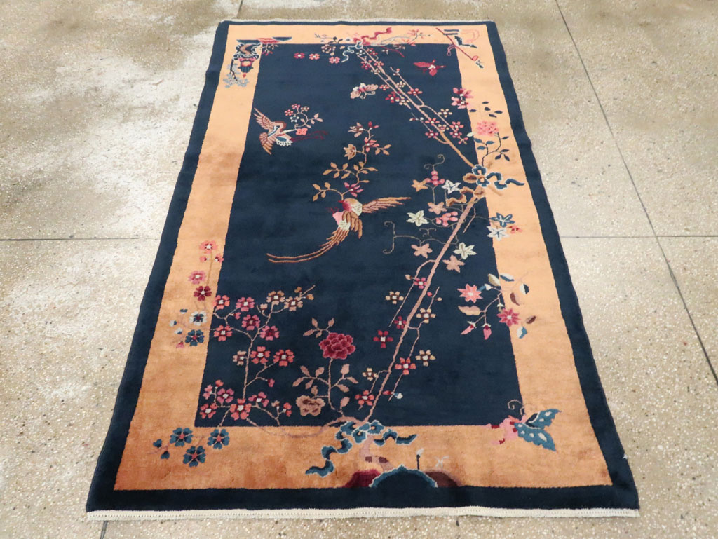 Mid-20th Century Handmade Chinese Art Deco Rug, No.30370 - Galerie Shabab