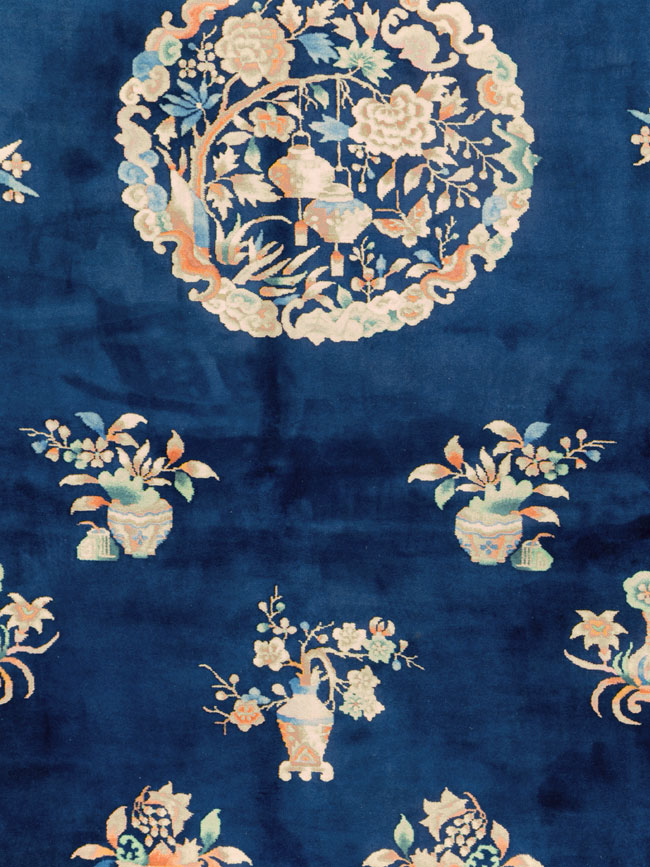 Mid-20th Century  Chinese Art Deco Room Size Carpet, No.30371 - Galerie Shabab