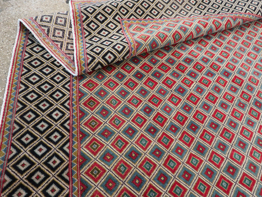 Vintage Persian Quom Small Room Size Carpet, No.30374 - Galerie Shabab