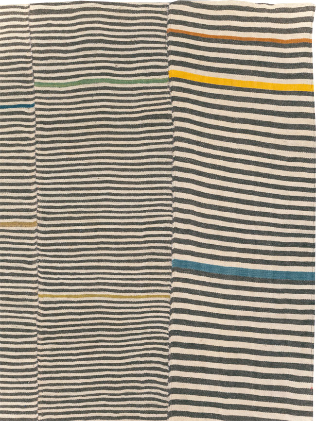 Contemporary Turkish Flatweave Kilim Room Size Carpet, No.30376 - Galerie Shabab