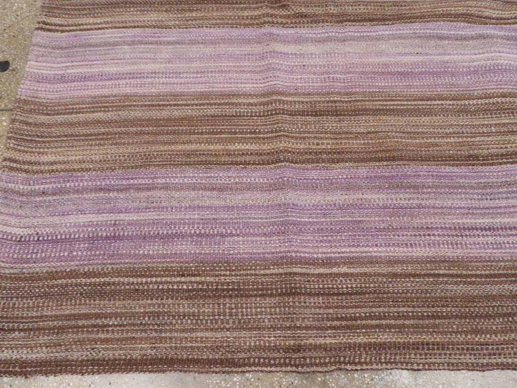 Contemporary Turkish Flatweave Kilim Small Room Size Carpet, No.30382 - Galerie Shabab