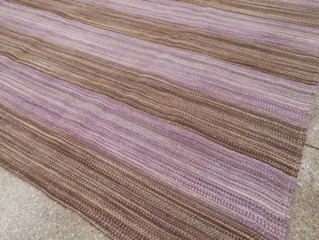 Contemporary Turkish Flatweave Kilim Small Room Size Carpet, No.30382 - Galerie Shabab