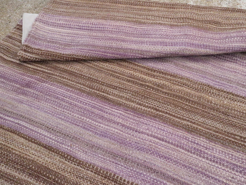 Contemporary Turkish Flatweave Kilim Small Room Size Carpet, No.30382 - Galerie Shabab