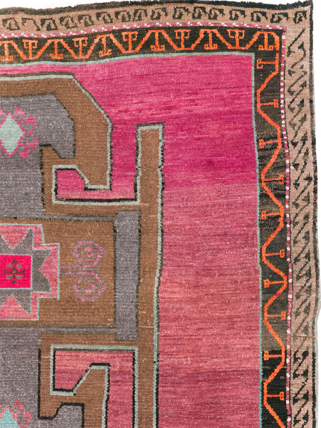 Vintage Mid-Century Anatolian Wide Gallery Runner, No.30389 - Galerie Shabab