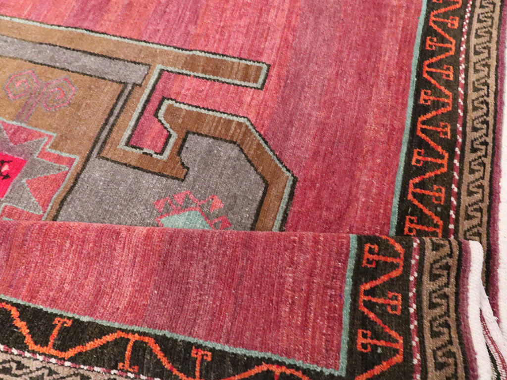 Vintage Mid-Century Anatolian Wide Gallery Runner, No.30389 - Galerie Shabab