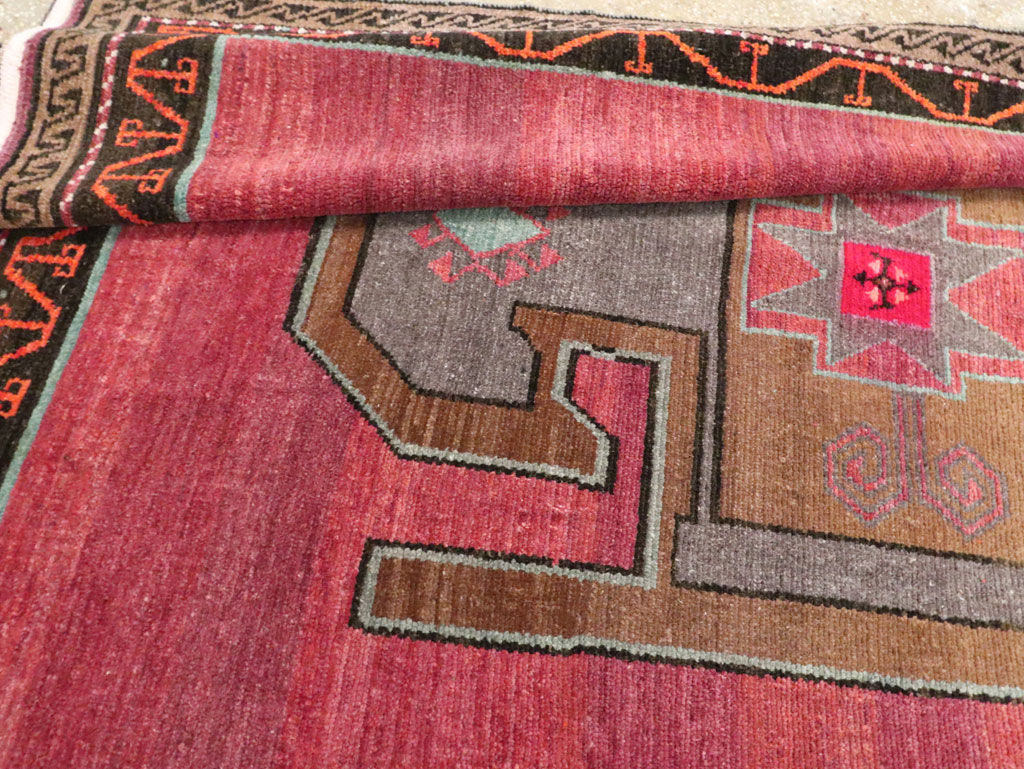 Vintage Mid-Century Anatolian Wide Gallery Runner, No.30389 - Galerie Shabab