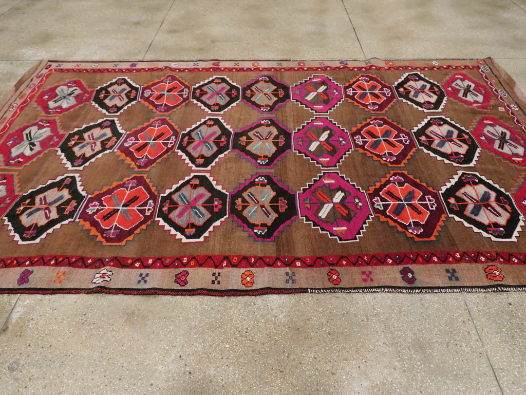 Vintage Turkish Anatolian Small Room Size Carpet, No.30390 - Galerie Shabab