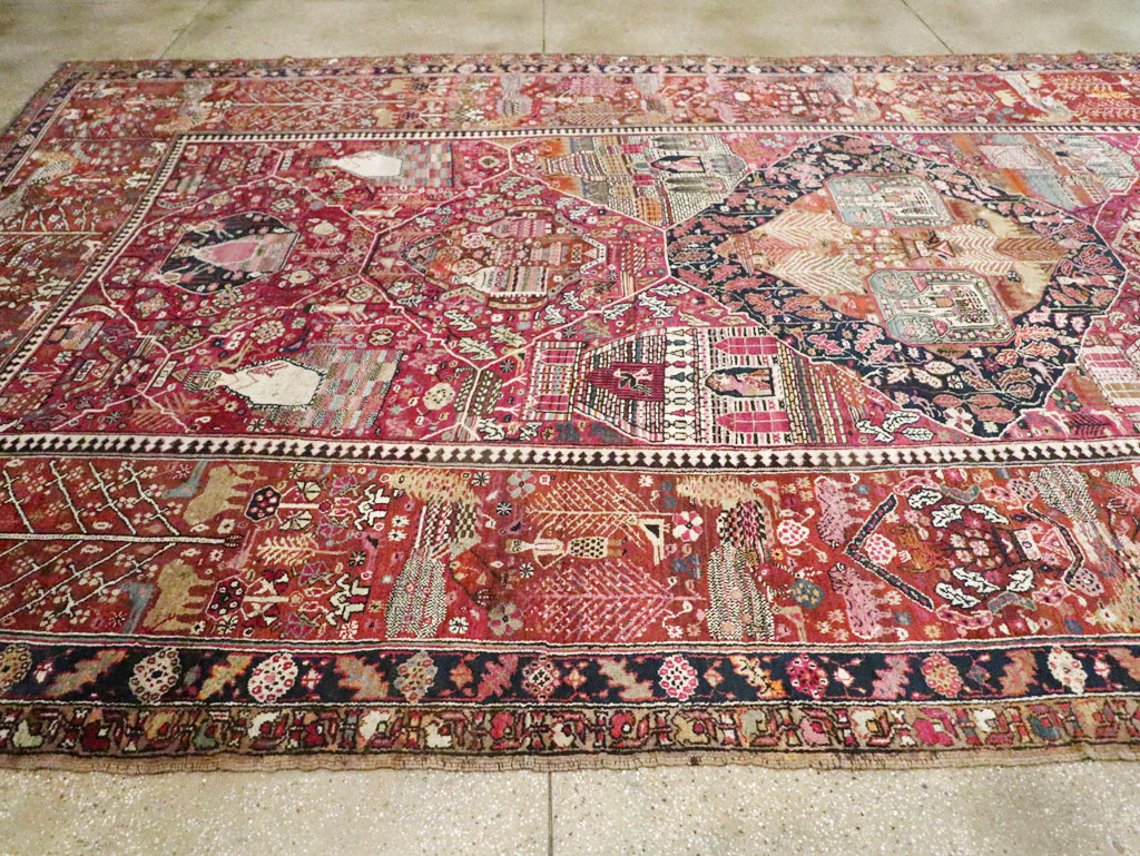 Antique Pictorial Kurdish Rug, No.30391 - Galerie Shabab