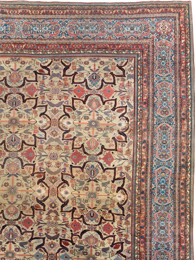 Antique Sarouk Fereghan Carpet, No.30399 - Galerie Shabab