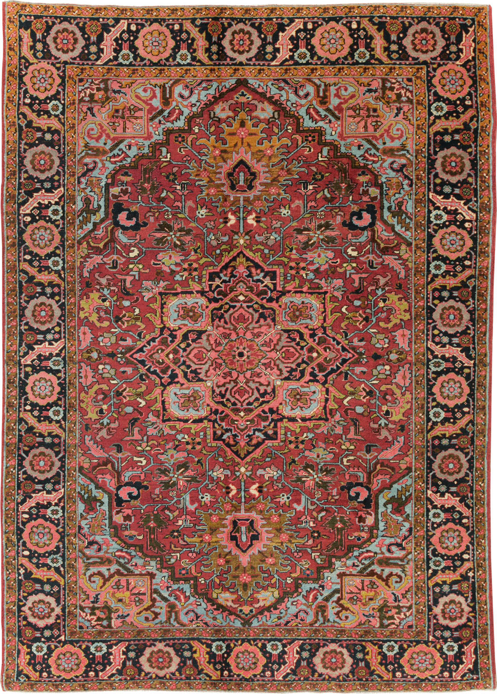 Vintage Persian Heriz Accent Carpet, No.30401 - Galerie Shabab