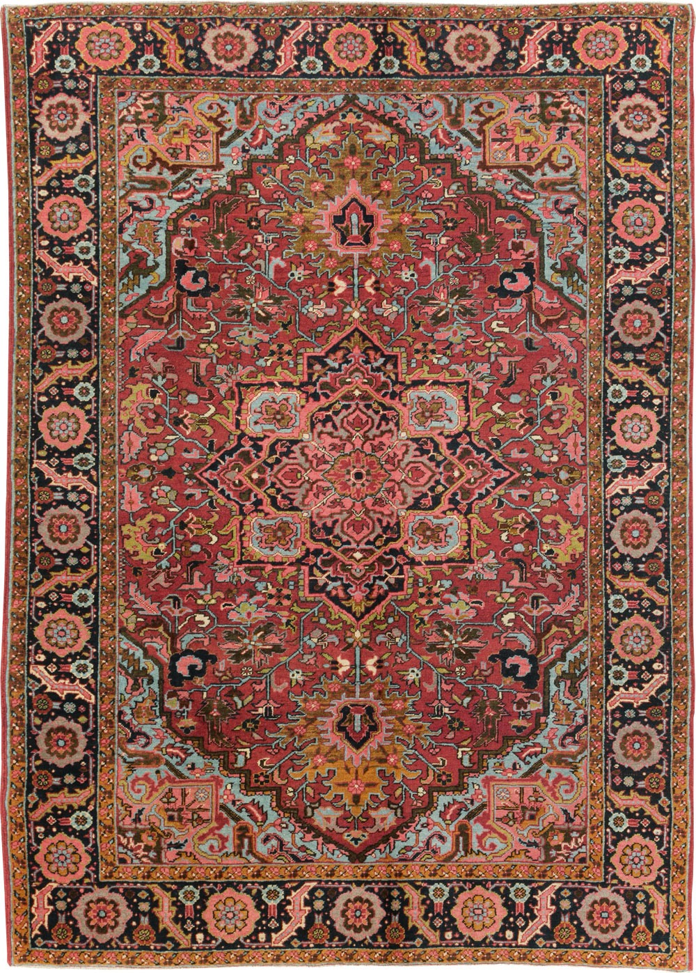 Vintage Persian Heriz Accent Carpet, No.30401 - Galerie Shabab