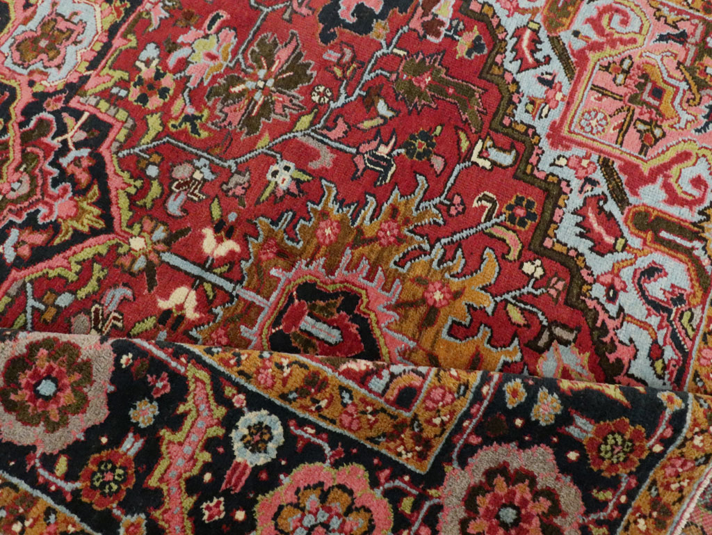 Vintage Persian Heriz Accent Carpet, No.30401 - Galerie Shabab