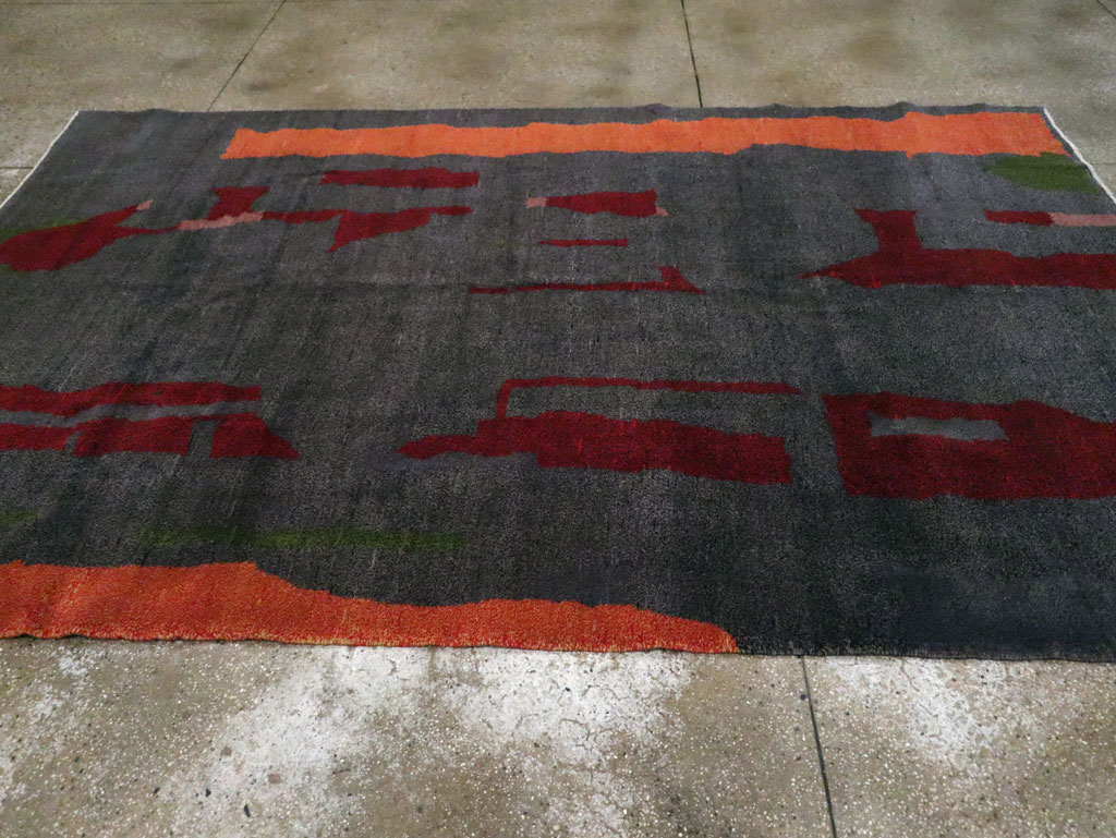 Vintage Turkish Art Deco Style Accent Carpet, No.30408 - Galerie Shabab