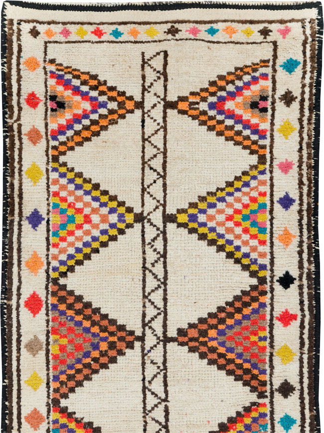 Vintage Anatolian Runner, No.30410 - Galerie Shabab