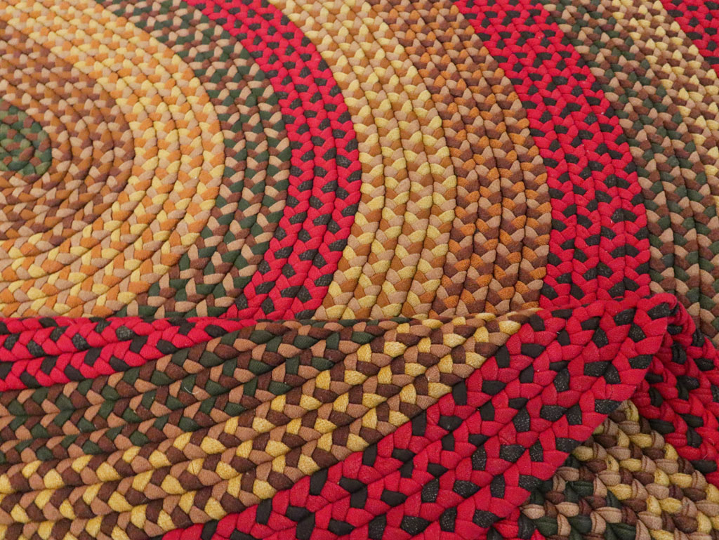 Vintage American Round Oval Braided Room Size Carpet, No.30413 - Galerie Shabab