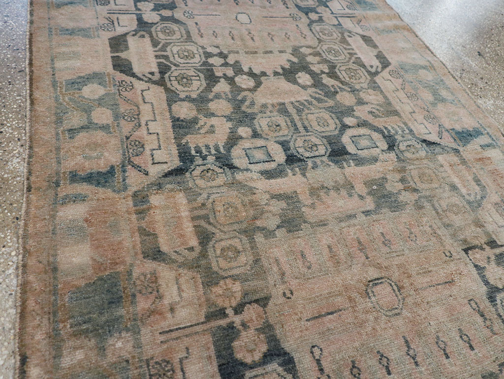 Vintage Persian Malayer Long Runner, No.30415 - Galerie Shabab