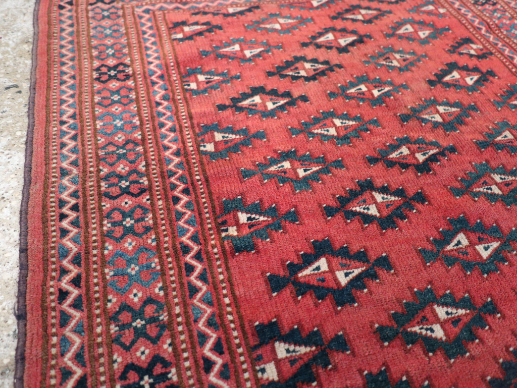 Vintage Central Asian Turkoman Tribal Throw Rug, No.30417 - Galerie Shabab
