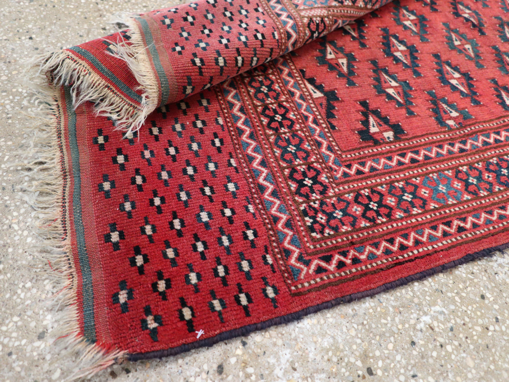Vintage Central Asian Turkoman Tribal Throw Rug, No.30417 - Galerie Shabab
