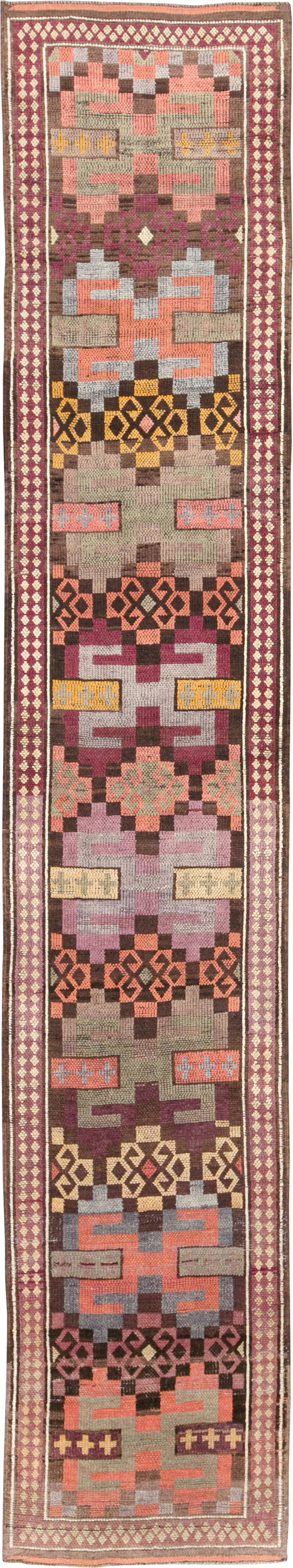 Vintage Anatolian Runner, No.30425 - Galerie Shabab