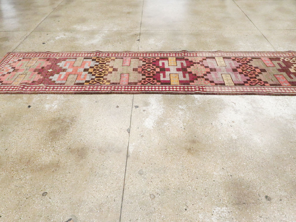 Vintage Anatolian Runner, No.30425 - Galerie Shabab