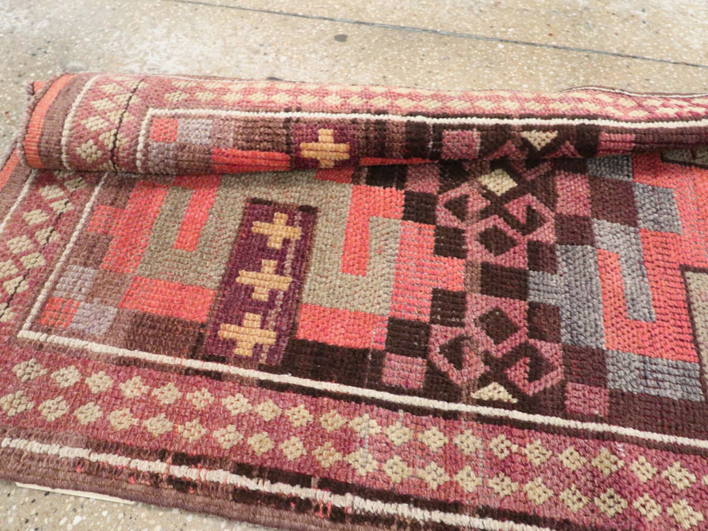 Vintage Anatolian Runner, No.30425 - Galerie Shabab
