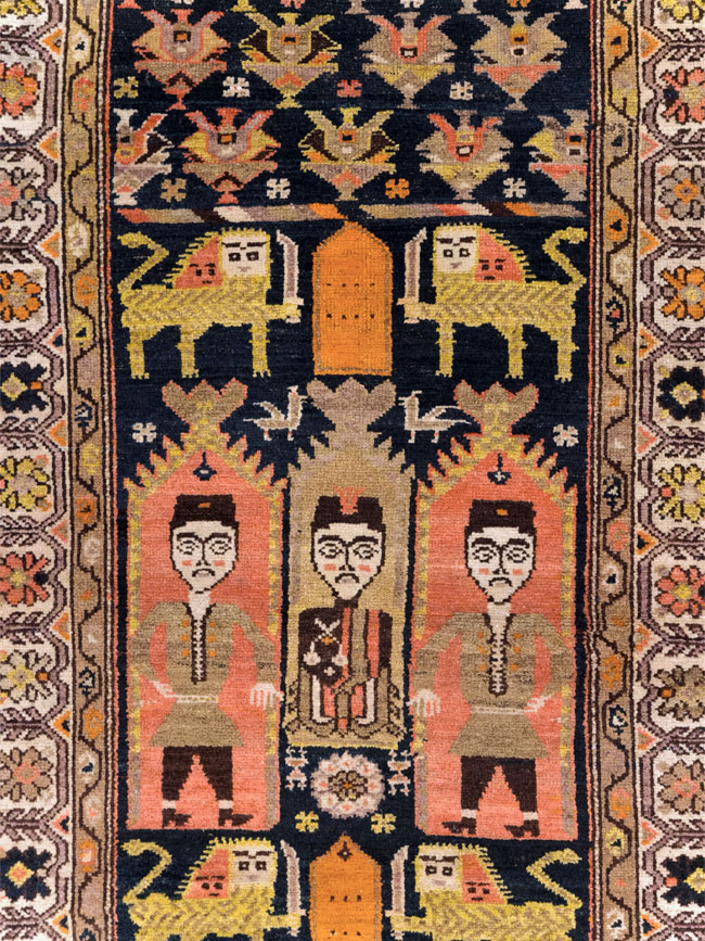 Antique Persian Hamadan Pictorial Runner, No.30426 - Galerie Shabab