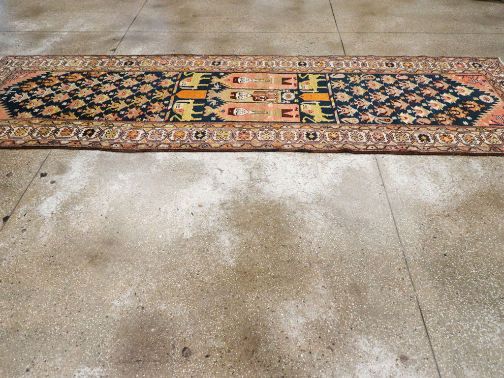 Antique Persian Hamadan Pictorial Runner, No.30426 - Galerie Shabab