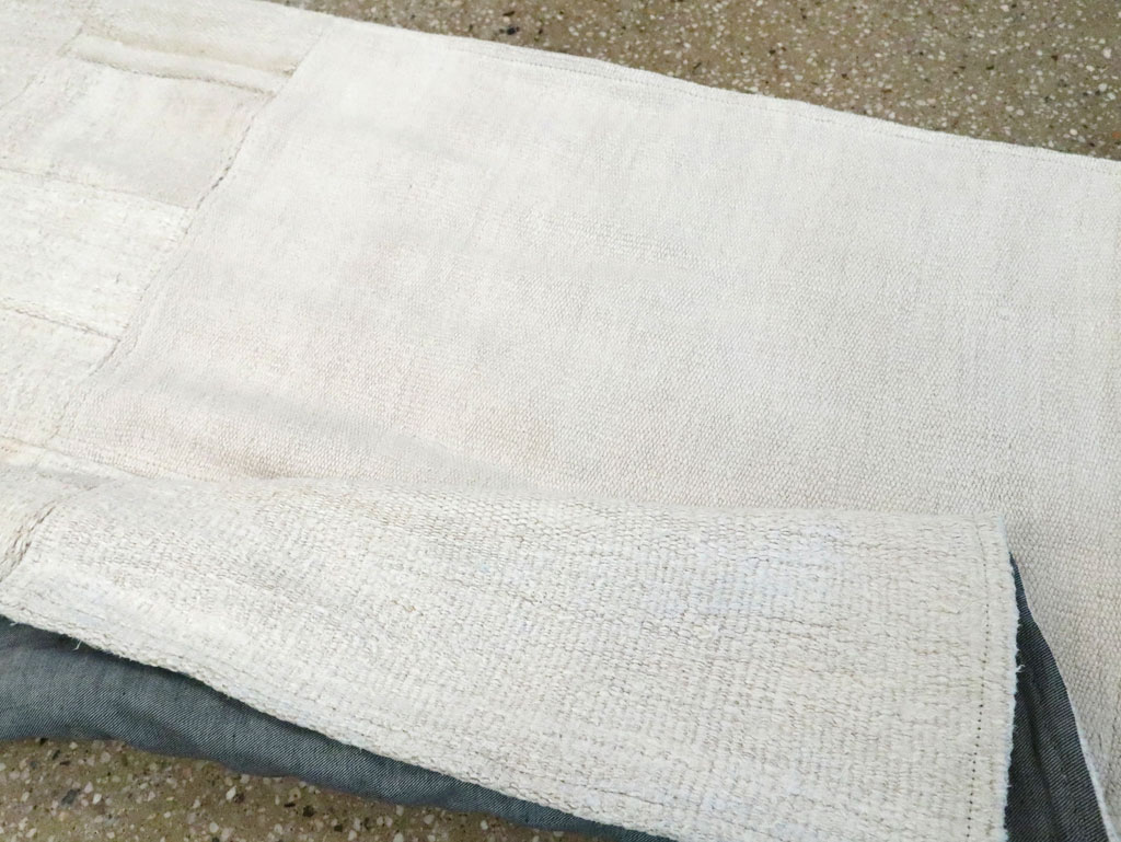 Modern Turkish Flatweave Runner, No.30430 - Galerie Shabab