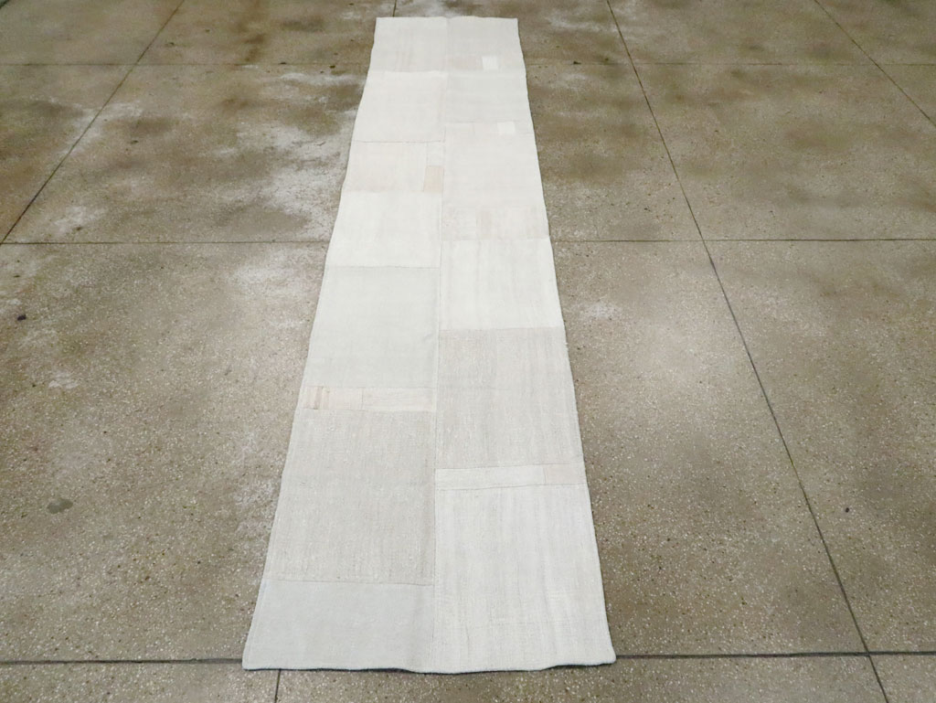 Modern Turkish Flatweave, No.30431 - Galerie Shabab