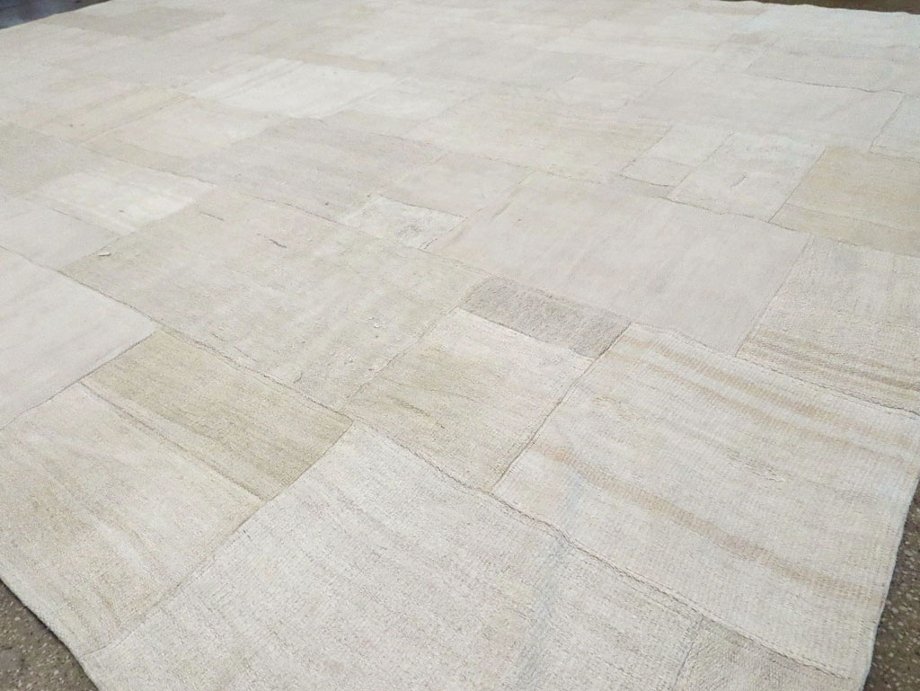 Contemporary Handmade Turkish Flatweave Kilim, No.30432 - Galerie Shabab