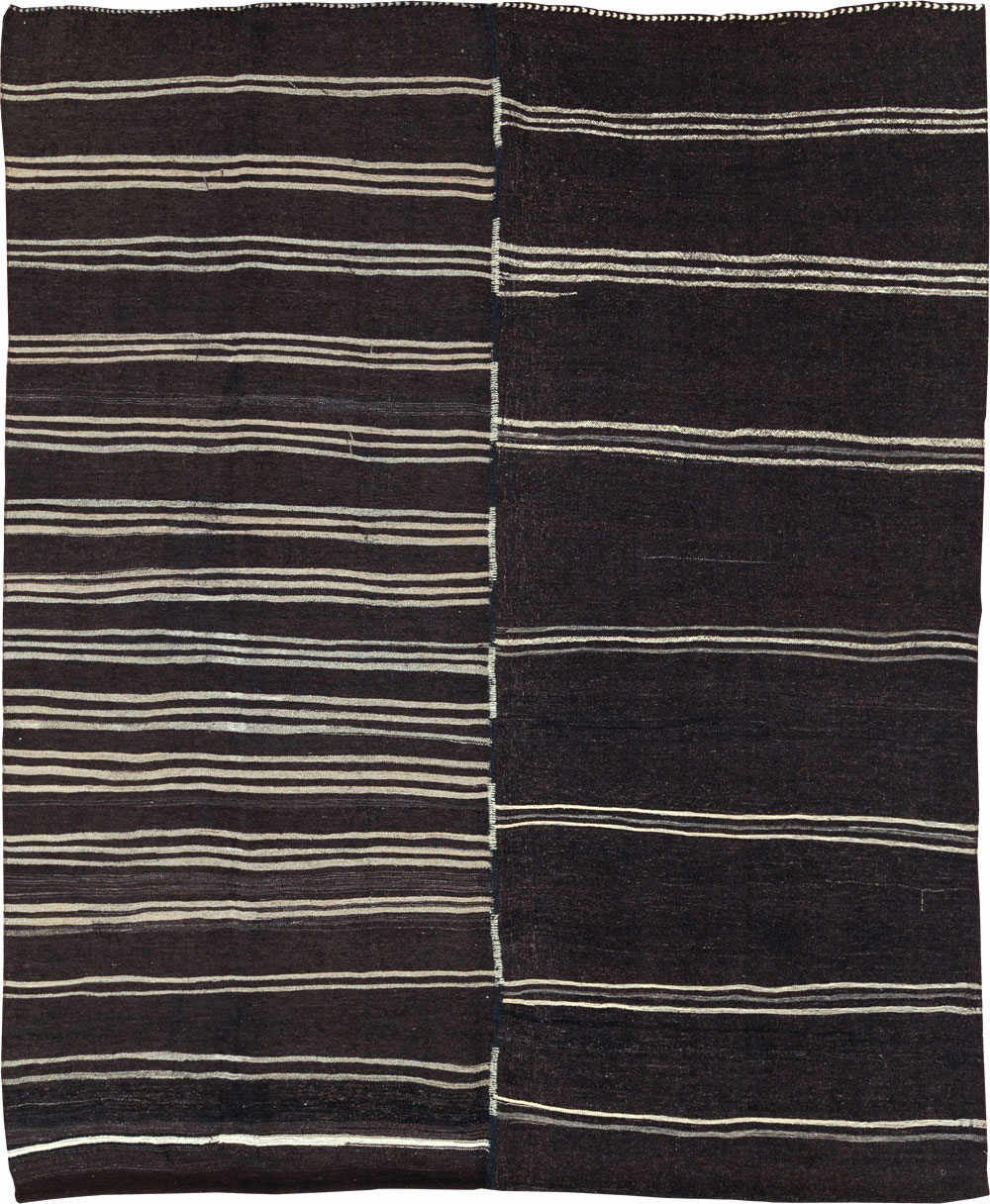 Mid-20th Century Turkish Tribal Kilim, No.30435 - Galerie Shabab