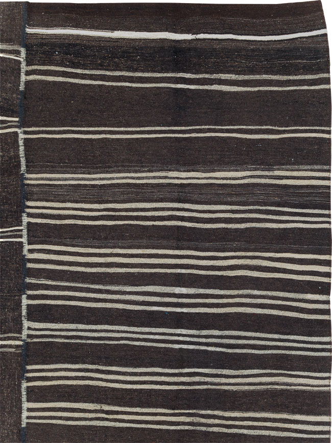 Mid-20th Century Turkish Tribal Kilim, No.30435 - Galerie Shabab