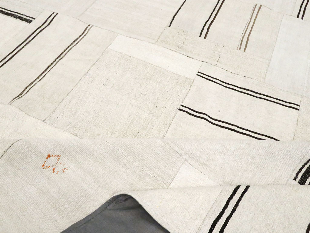 Contemporary Handmade Turkish Flatweave Kilim, No.30436 - Galerie Shabab