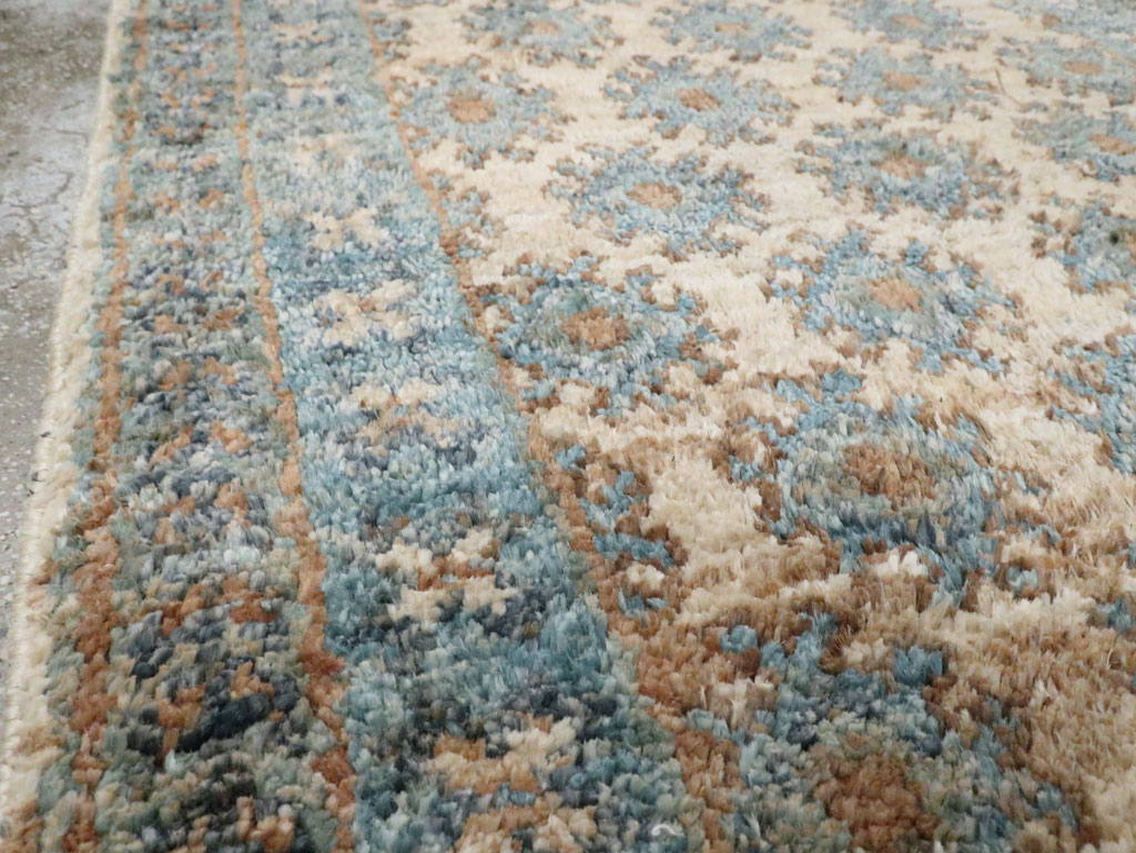 Vintage Turkish Oushak Accent Rug, No.30440 - Galerie Shabab