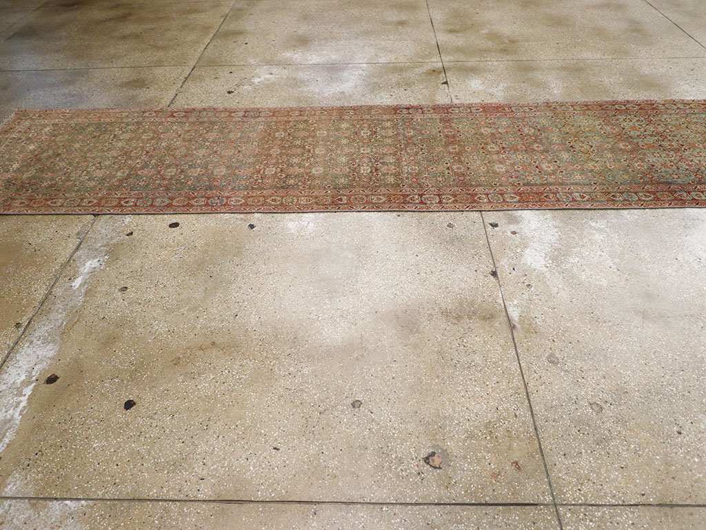 Antique Persian Bidjar Long Runner, No.30447 - Galerie Shabab