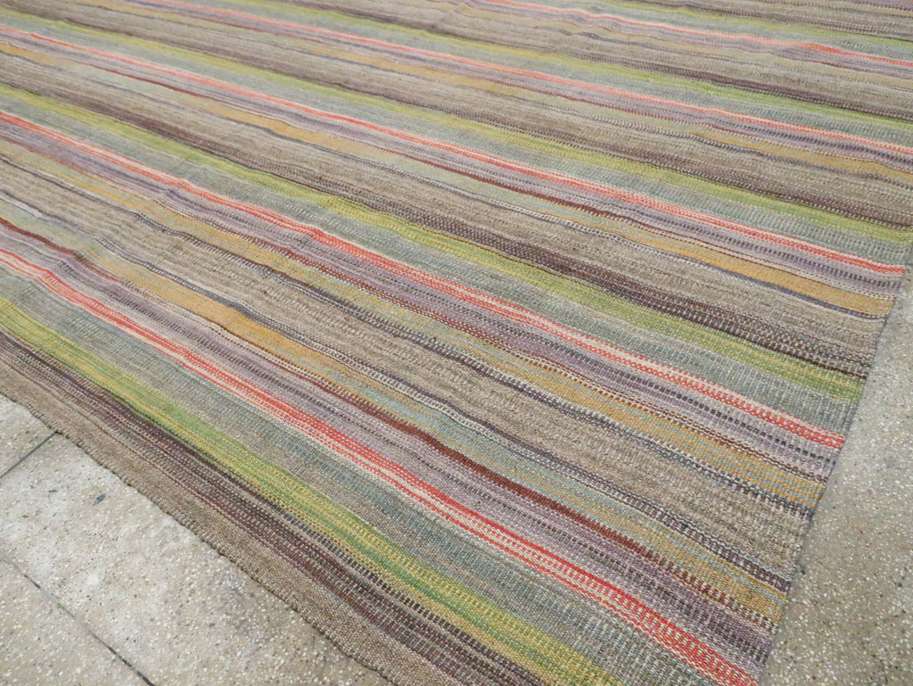 Modern Persian Flatweave Kilim Large Room Size Carpet, No.30451 - Galerie Shabab