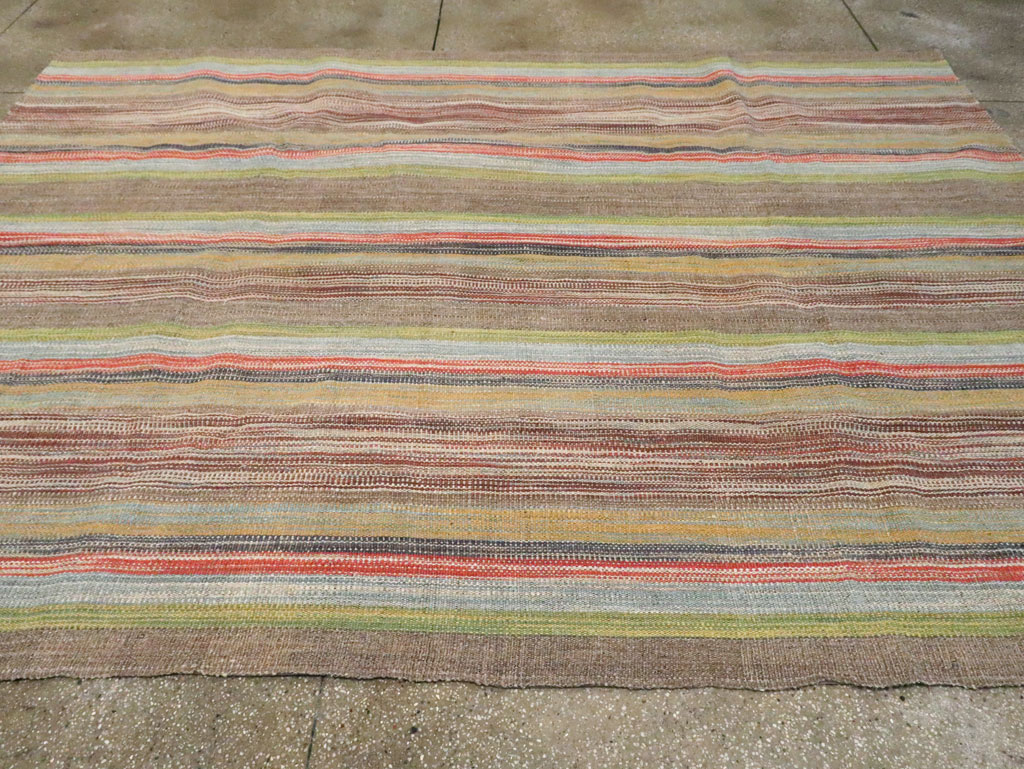 Modern Turkish Flatweave Kilim Room Size Carpet, No.30452 - Galerie Shabab