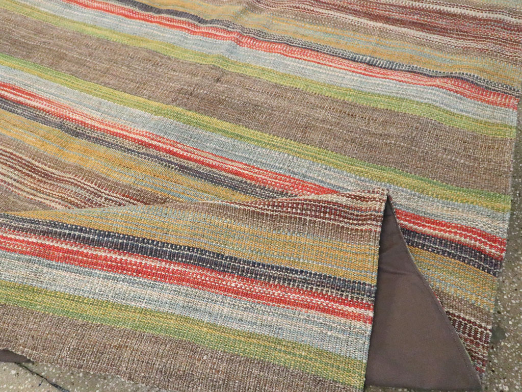 Modern Turkish Flatweave Kilim Room Size Carpet, No.30452 - Galerie Shabab