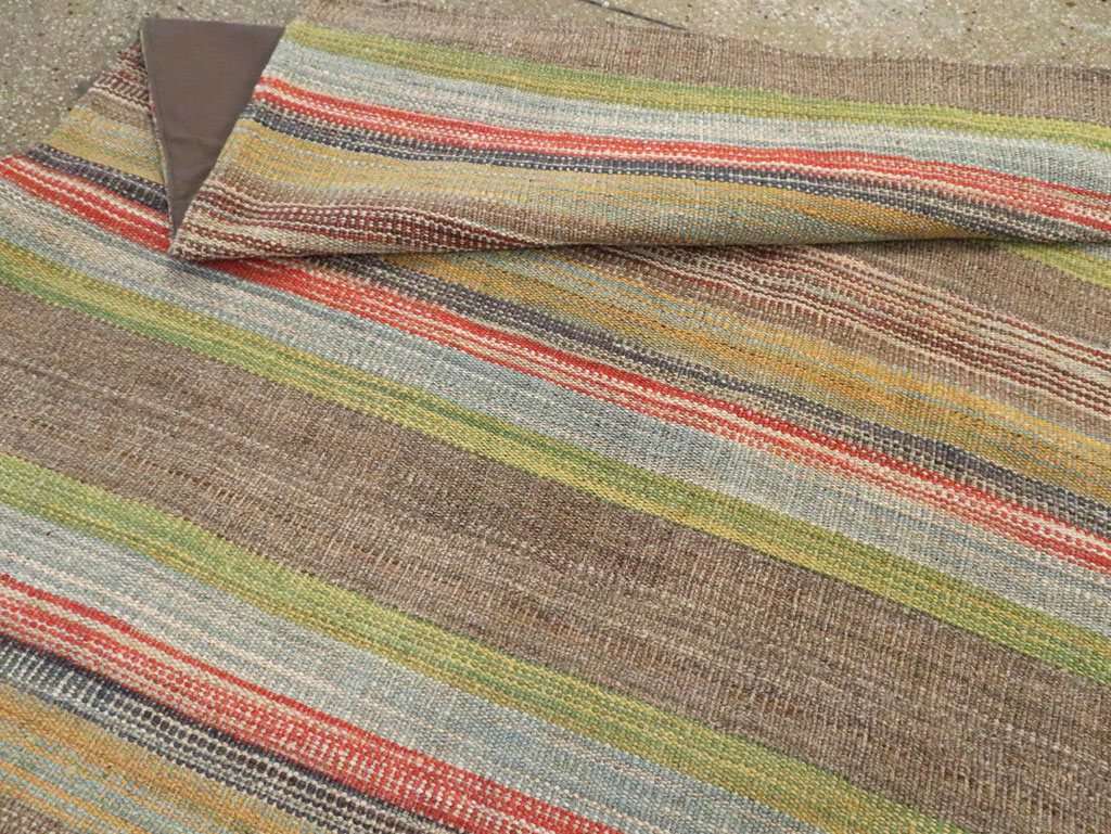 Modern Turkish Flatweave Kilim Room Size Carpet, No.30452 - Galerie Shabab