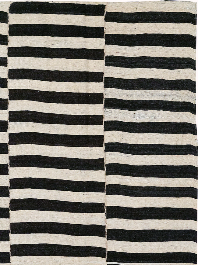 Modern Persian Flatweave Kilim Gallery Carpet, No.30455 - Galerie Shabab