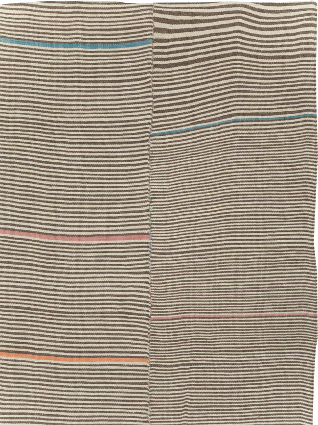 Contemporary Turkish Flatweave Kilim Room Size Carpet, No.30466 - Galerie Shabab